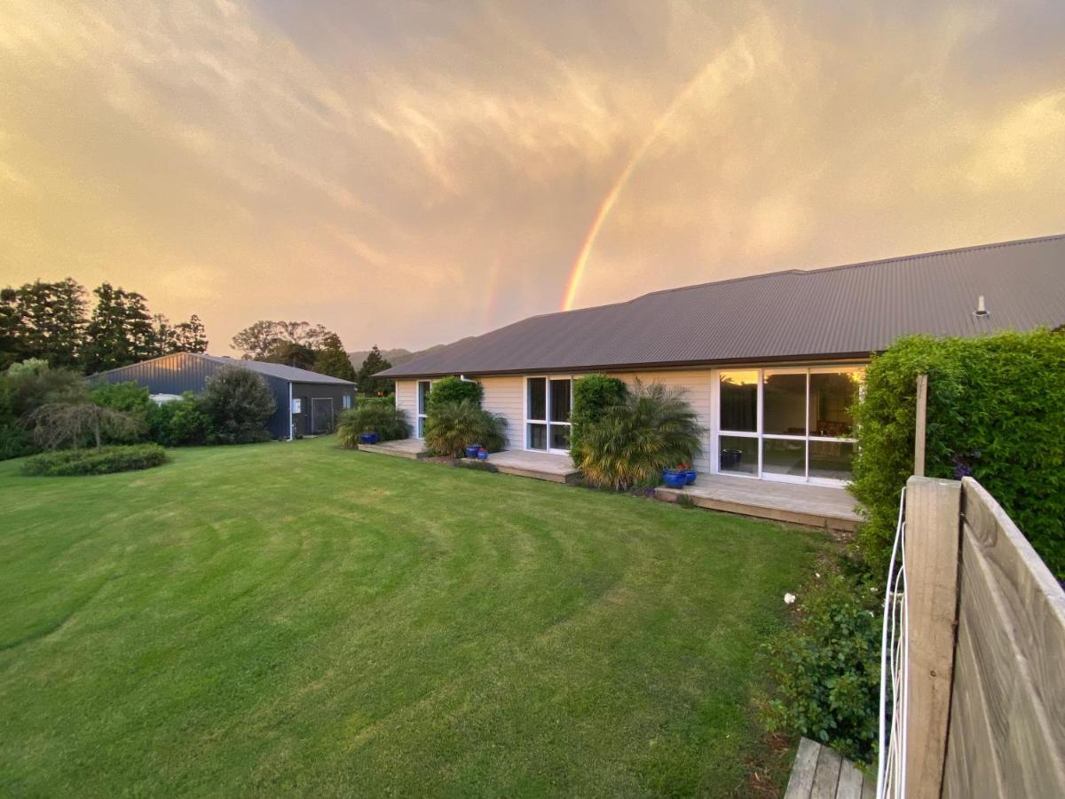 Coromandel Fitzroy Bnb 39B Whangapoua Road מראה חיצוני תמונה