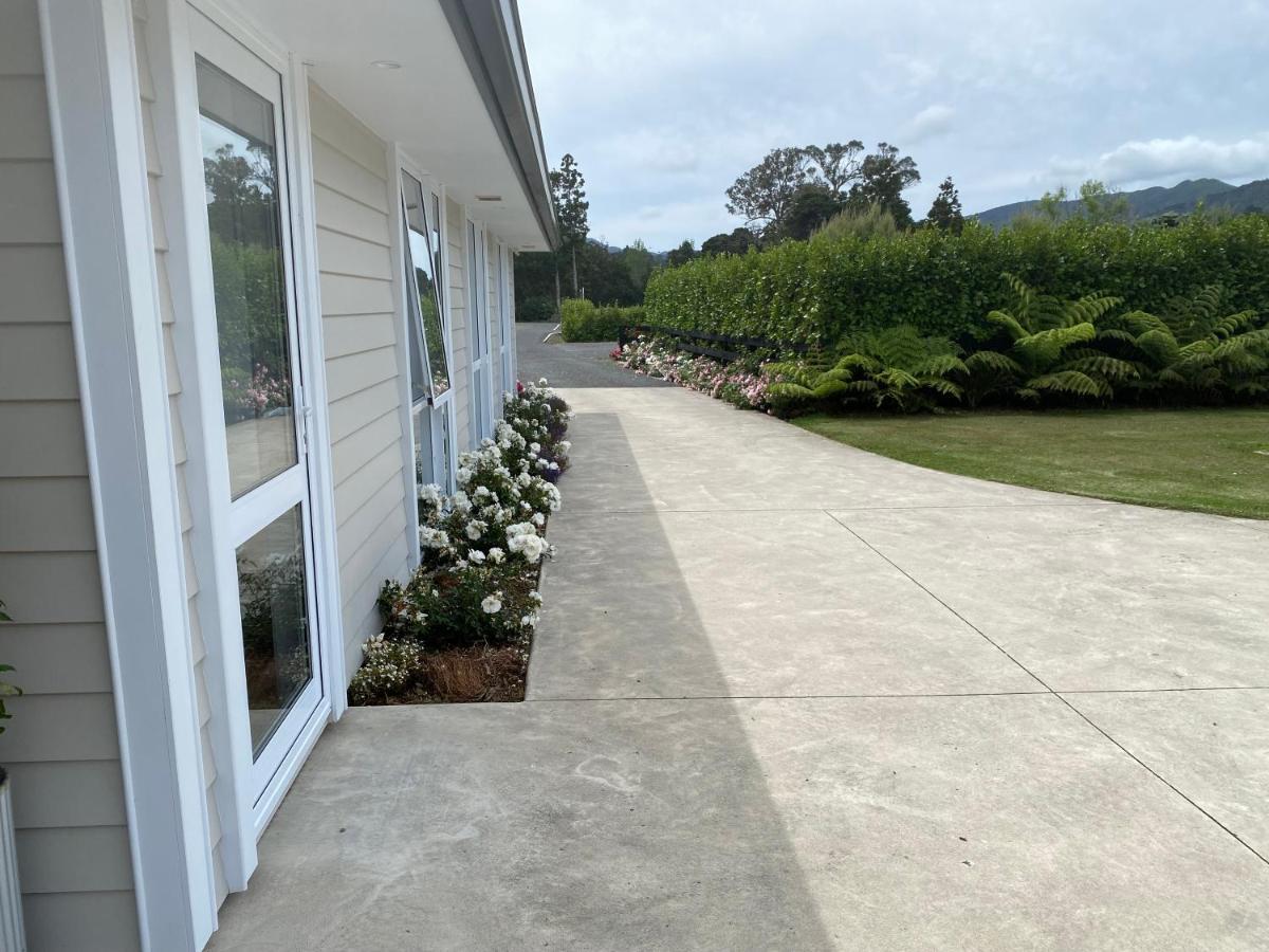 Coromandel Fitzroy Bnb 39B Whangapoua Road מראה חיצוני תמונה